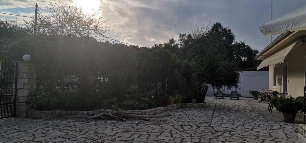 Alegria Apartments Gaios Bagian luar foto