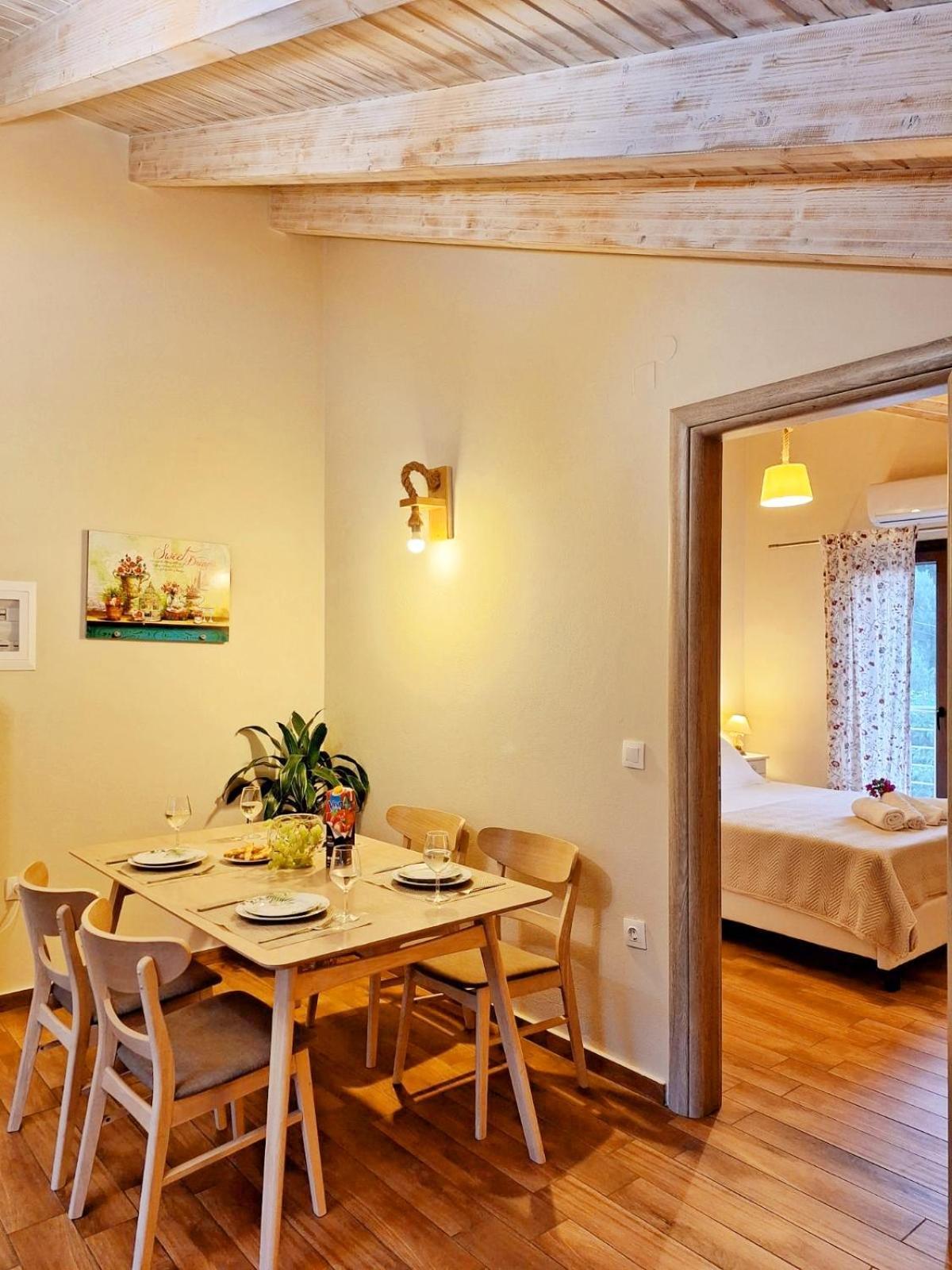 Alegria Apartments Gaios Bagian luar foto